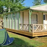 Camping Mobil-home Confortable Avec Terrasse Pour 4 Personnes - Api-1-52-831 *