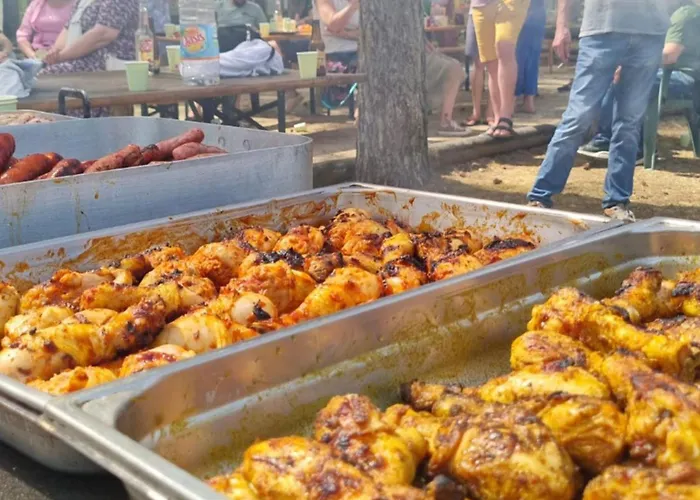 Mobil-home Confortable Avec Terrasse Pour 4 Personnes - Api-1-52-831 *