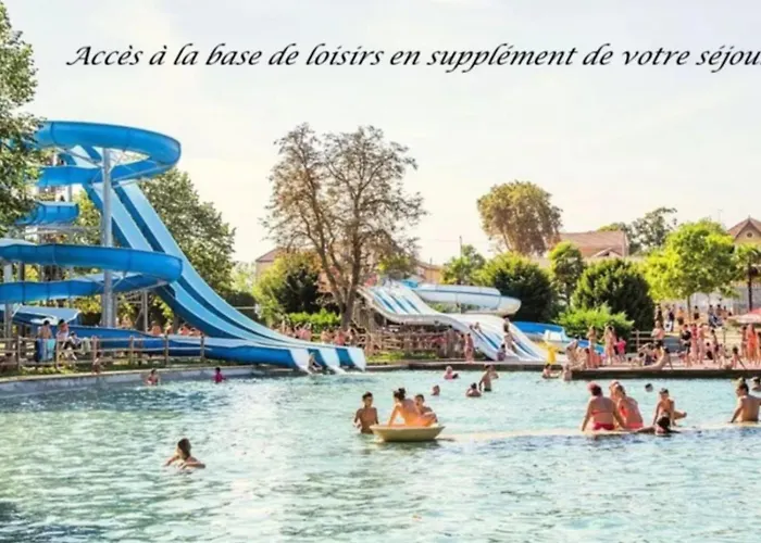 Mobil-home Confortable Avec Terrasse Pour 4 Personnes - Api-1-52-831 *